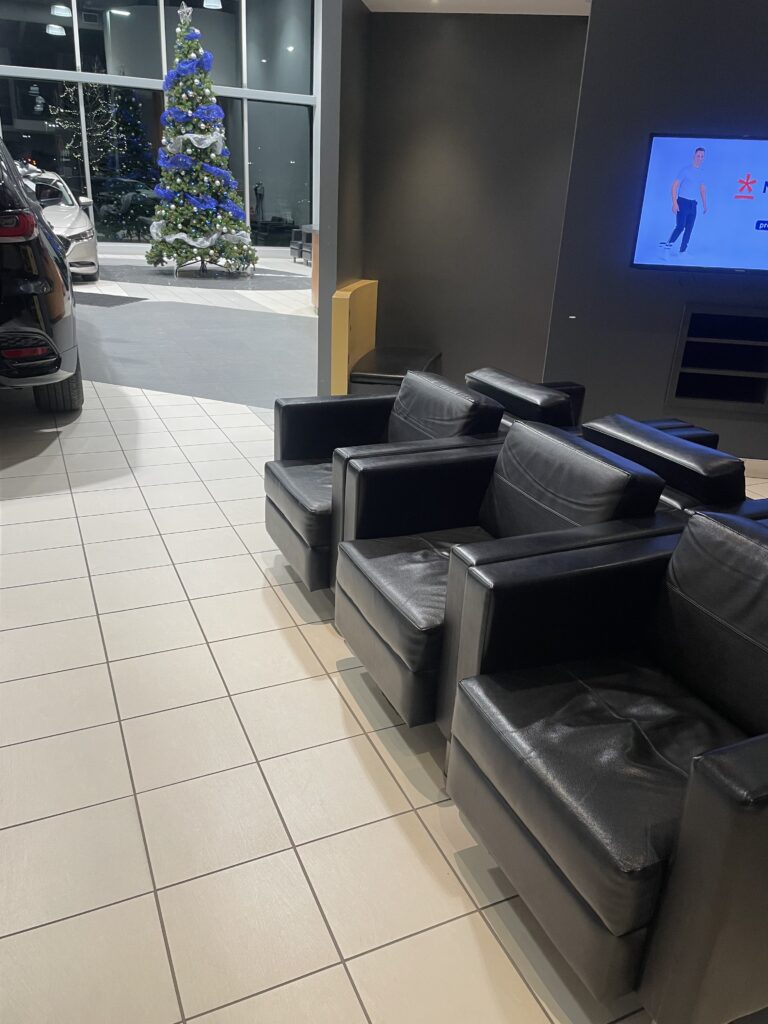 mazda longueuil dealership floor cleaningg