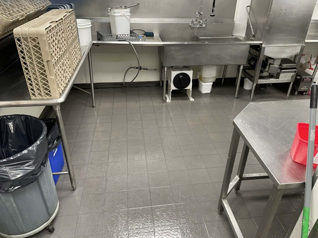 coco restaurant kitchen cleaning